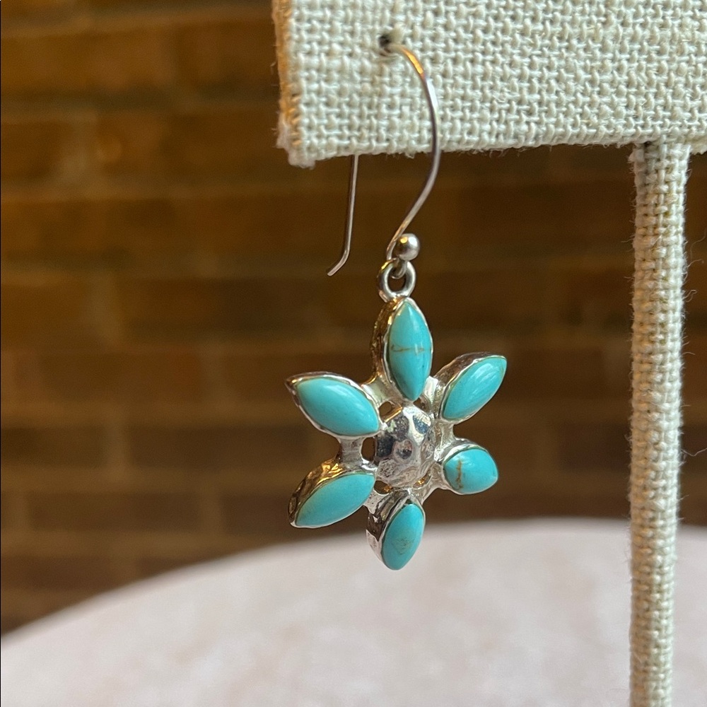 Sterling Silver .925 Vintage Turquoise Organic Flower Hook Dangle Drop Earrings - Picture 2 of 8